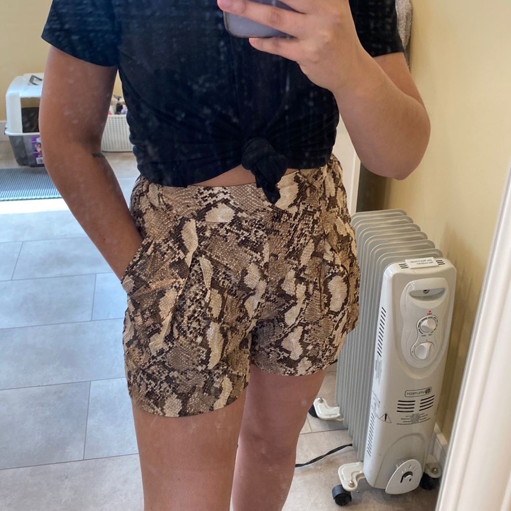 Snakeskin print paper bag shorts